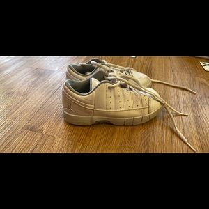 Girls Jordan’s shoes. Size 13.